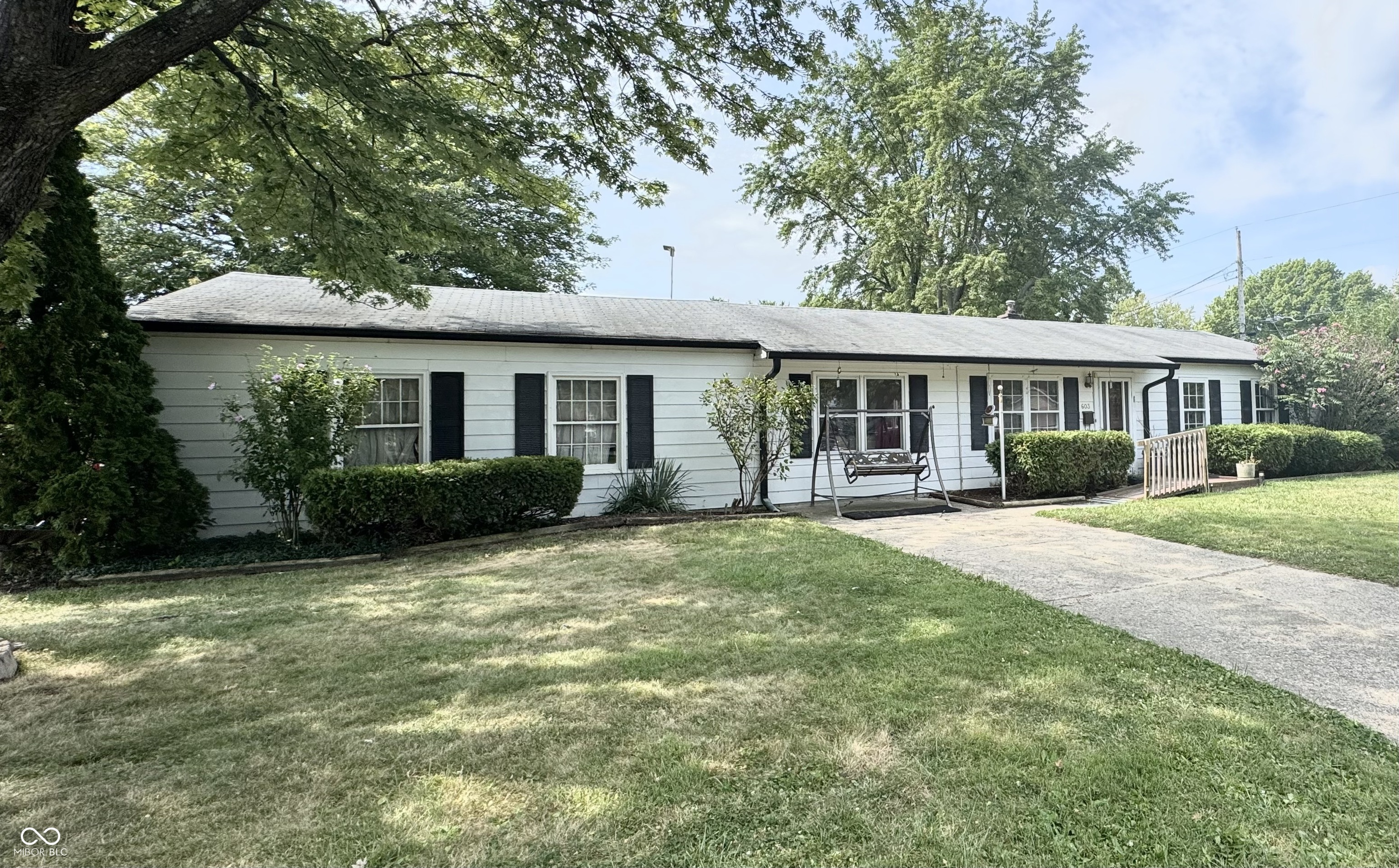 603 Grandison Road Greenfield, IN 46140 - Photo 1 of 23 Gallery Image 1