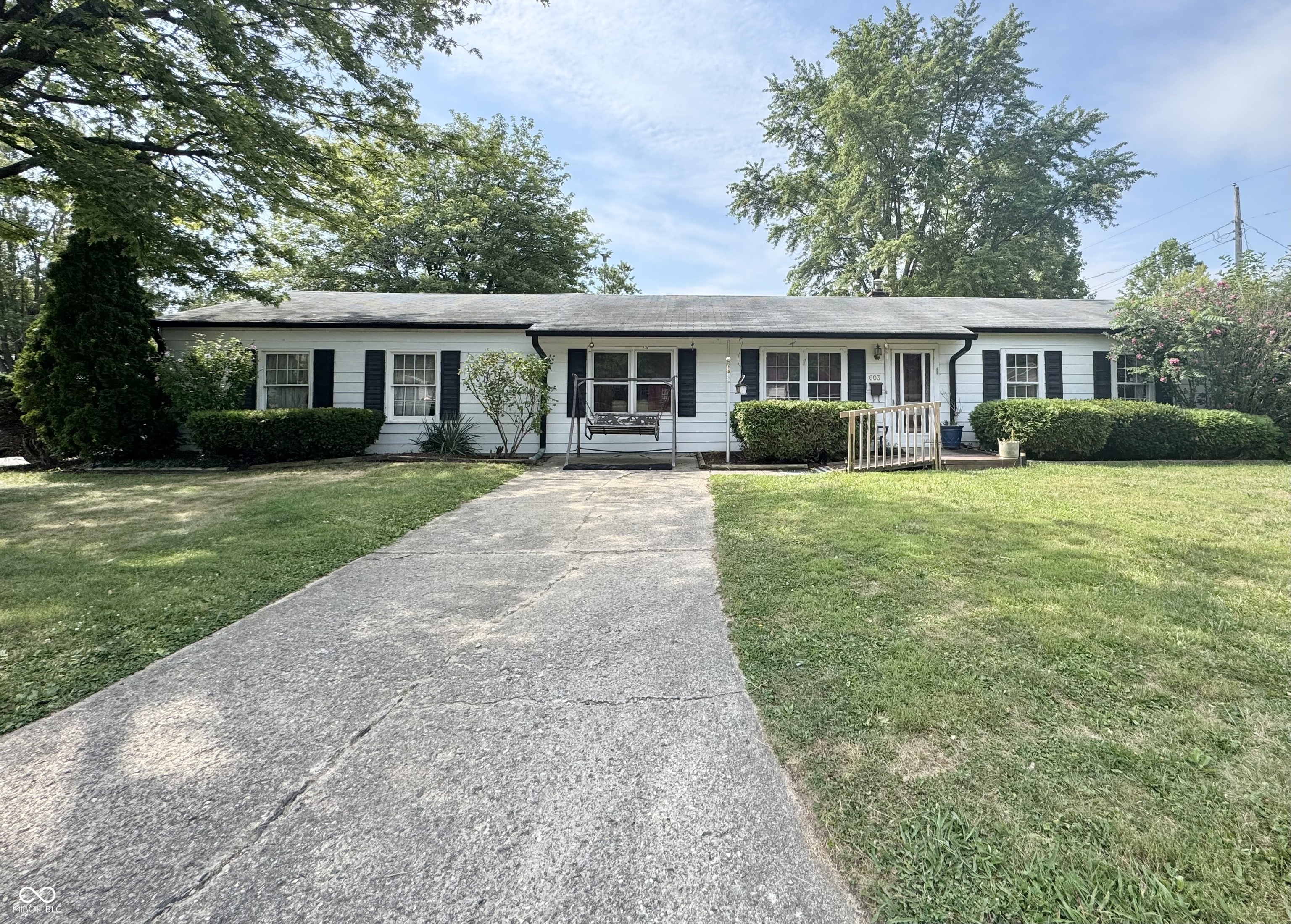 603 Grandison Road Greenfield, IN 46140 - Photo 2 of 23 Gallery Image 2