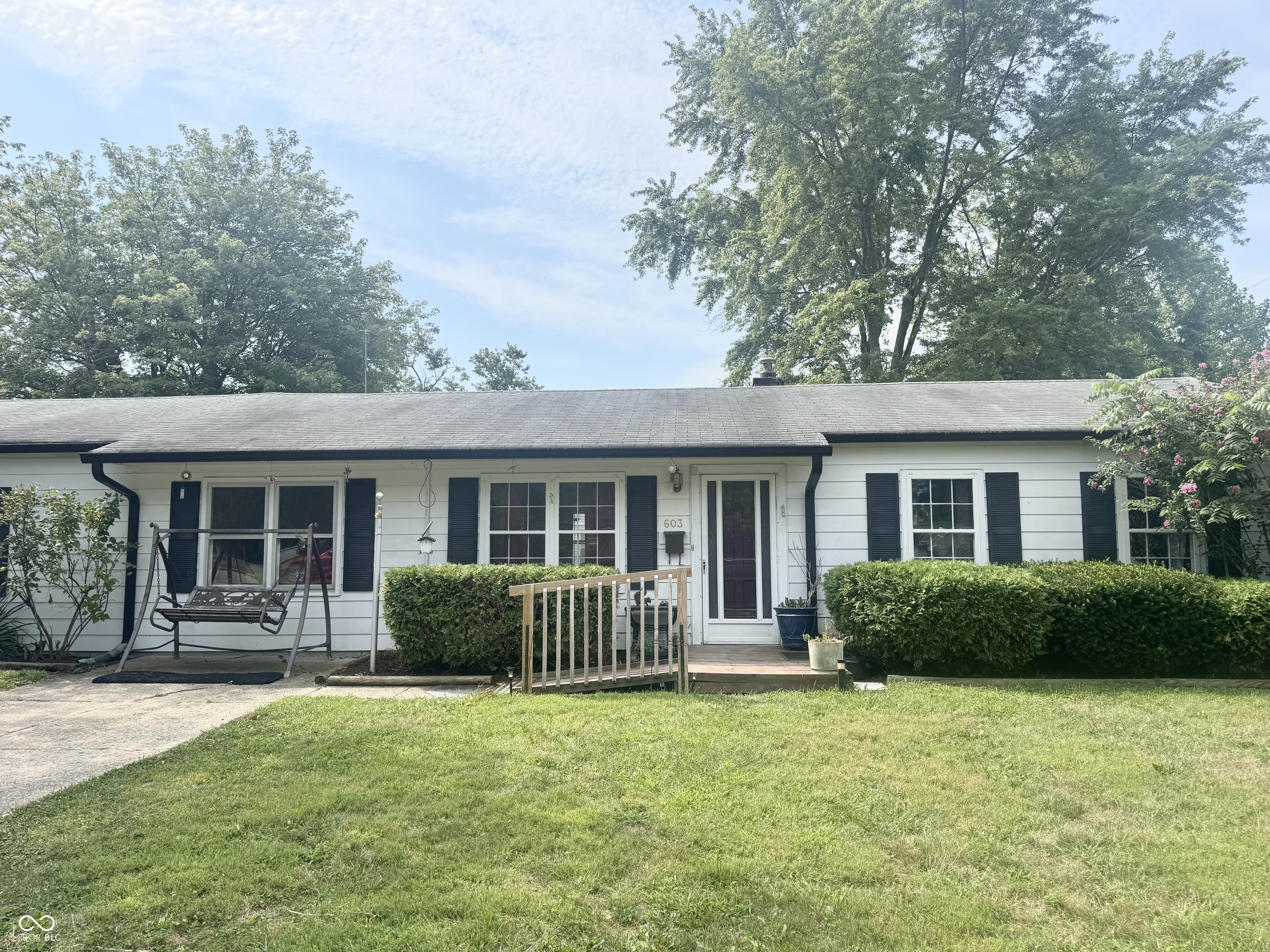 603 Grandison Road Greenfield, IN 46140 - Photo 4 of 23 Gallery Image 4