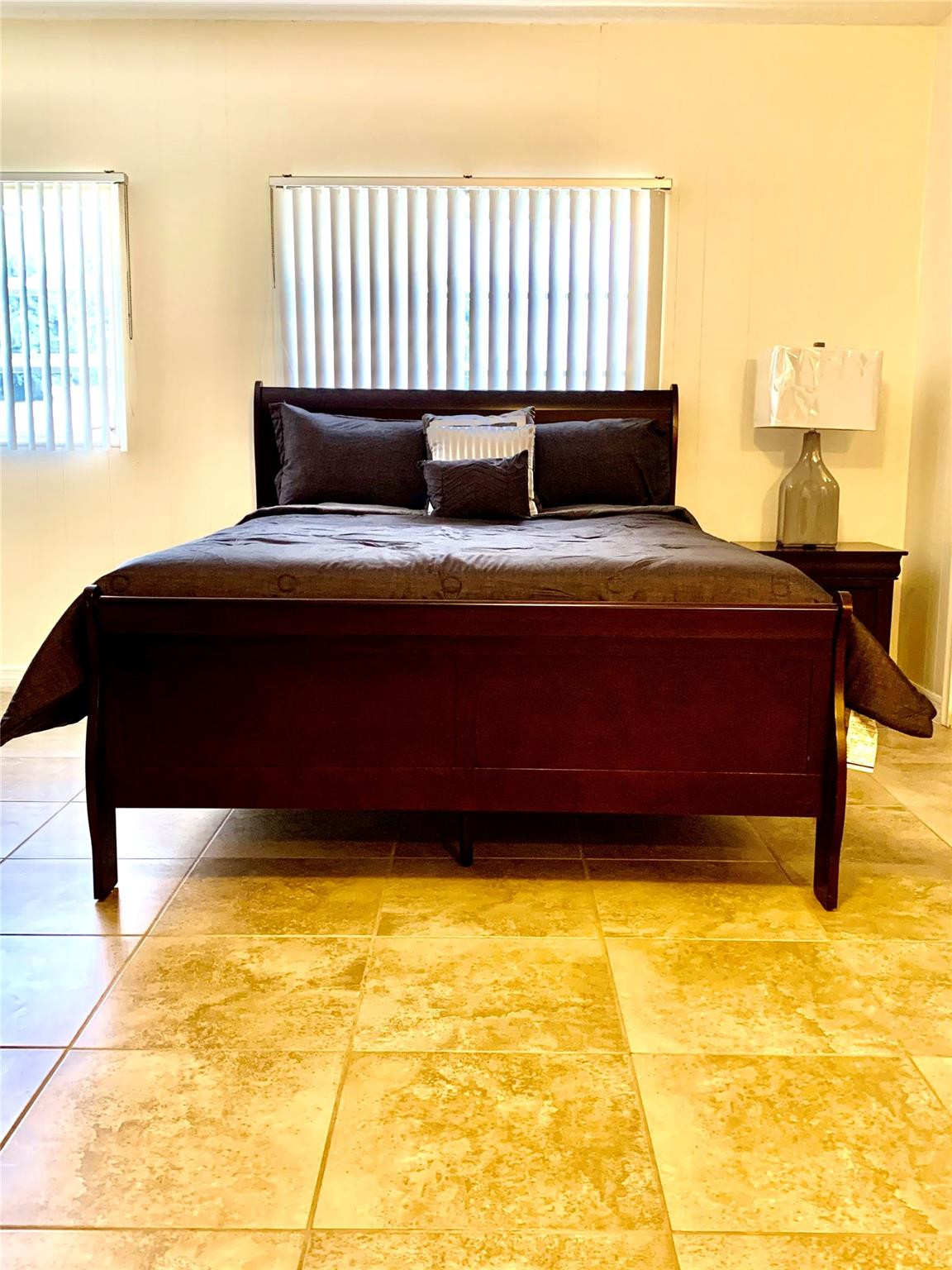 318 Southwest 67th Terrace, Unit B Pembroke Pines, FL 33023 - Photo 12 of 23 Photo 12