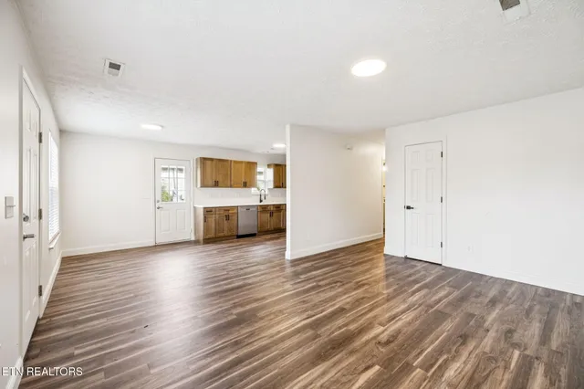 $285,000 | 614 Wright Road, Maryville, TN 37804