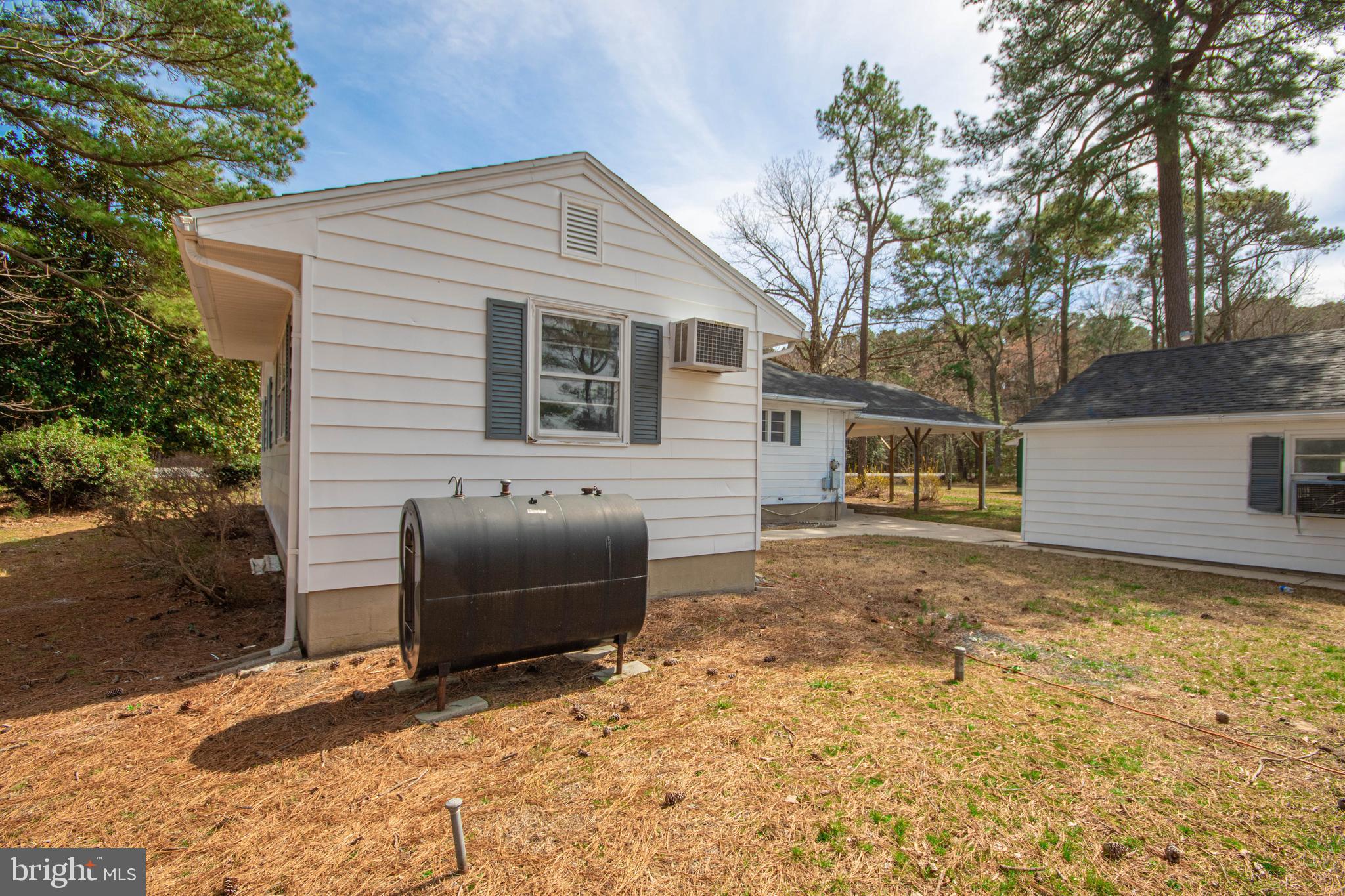 20872 Nanticoke Road Bivalve, MD 21814 - Photo 27 of 33 Rear