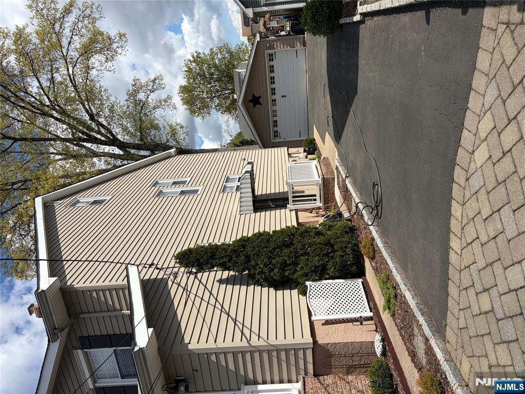 829 Elm Avenue Ridgefield, NJ 07657 - Photo 3 of 3