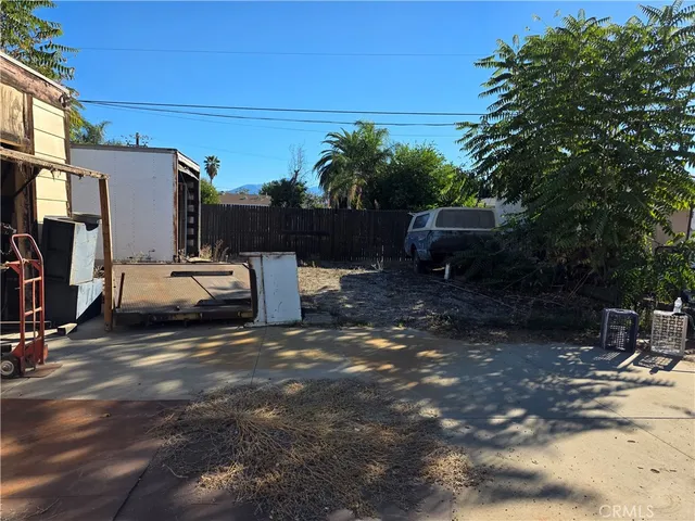 $350,000 | 7441 Elmwood Road, San Bernardino, CA 92410
