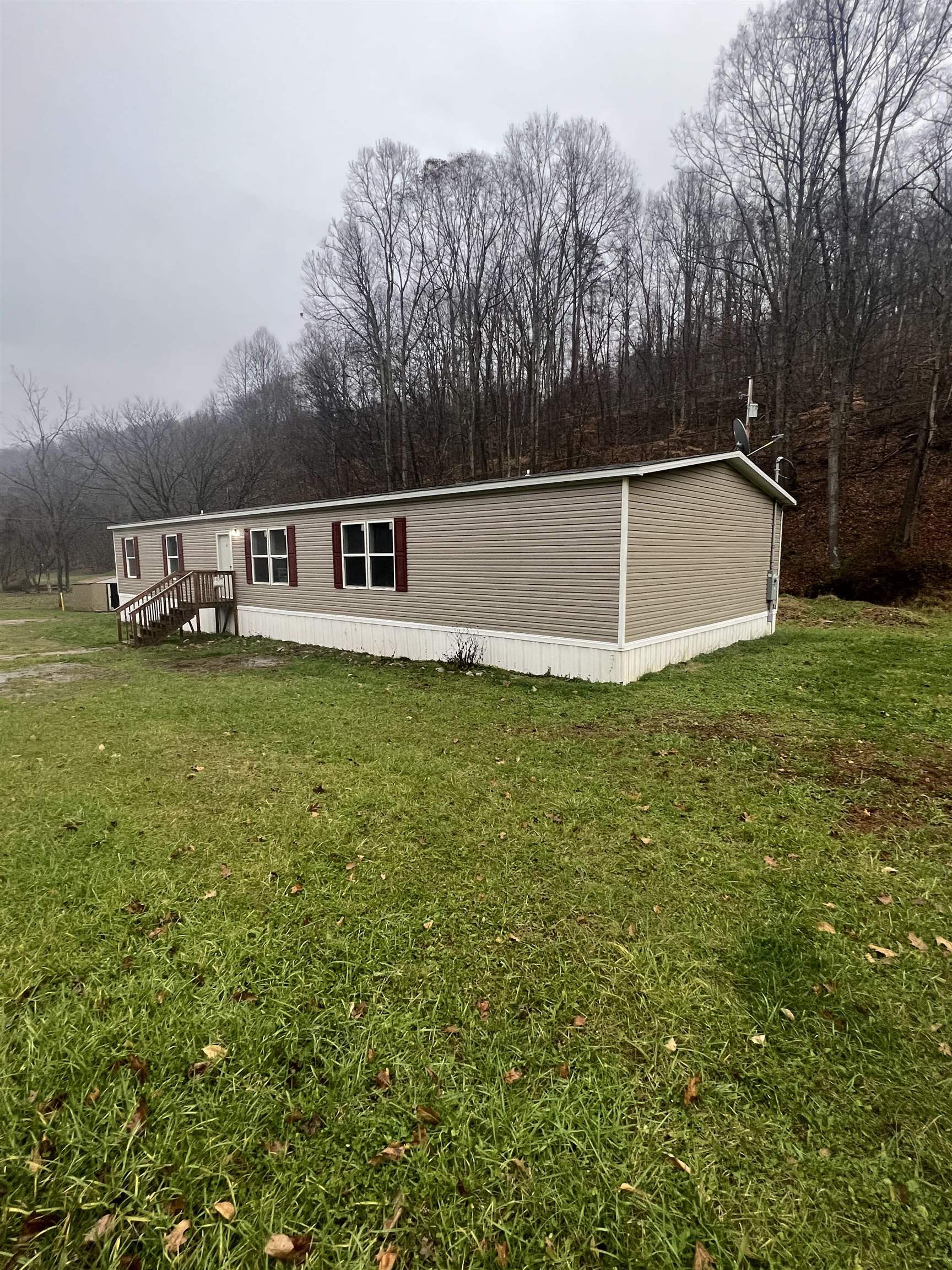 1694 Wolf Run Road Rockport, WV 26169 - Photo 2 of 28 Gallery Image 2
