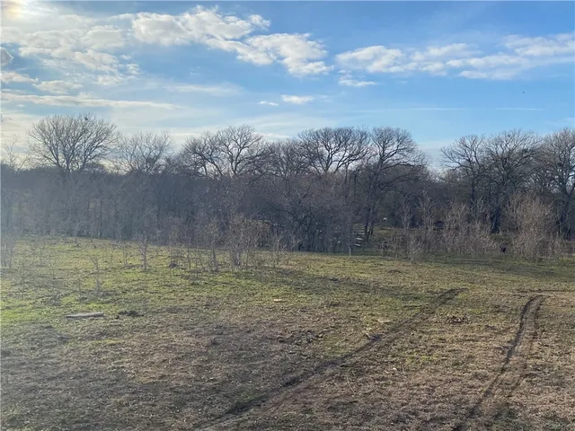 $380,000 | 160 Water Tower Road, Axtell, TX 76624