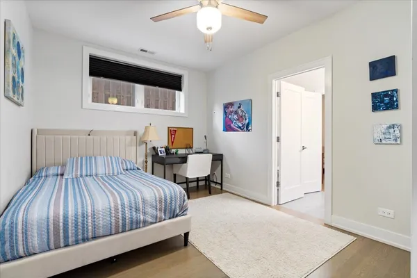 $949,000 | 3033 North Clybourn Avenue, Unit 1, Chicago, IL 60618