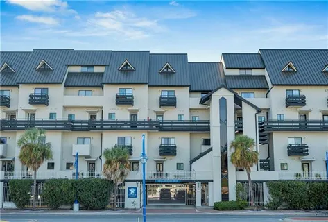 $615,000 | 7300 Lakeshore Drive, Unit 20, New Orleans, LA 70124