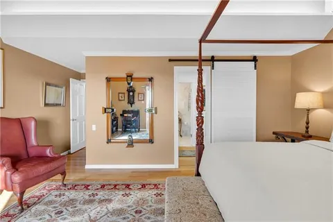 $615,000 | 7300 Lakeshore Drive, Unit 20, New Orleans, LA 70124