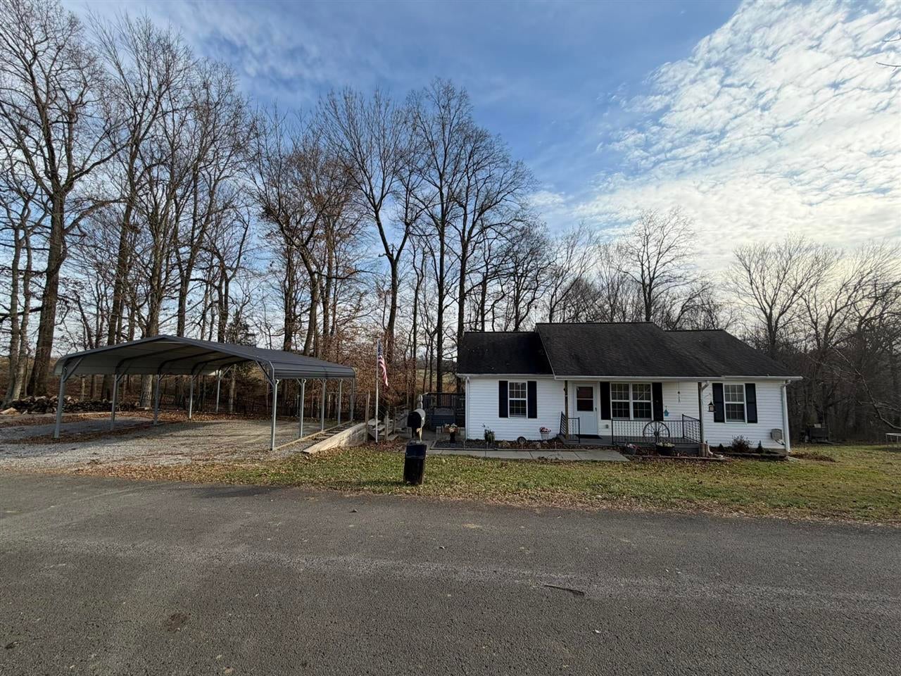 601 Shockley Road Scottsville, KY 42164 - Photo 4 of 35 Gallery Image 4