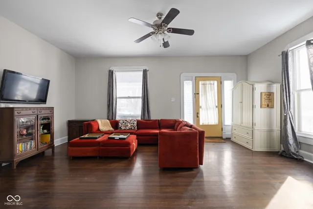 $299,000 | 822 North Temple Avenue, Indianapolis, IN 46201