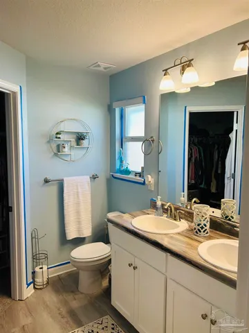 $296,200 | 1490 Lansing Drive, Pensacola, FL 32504