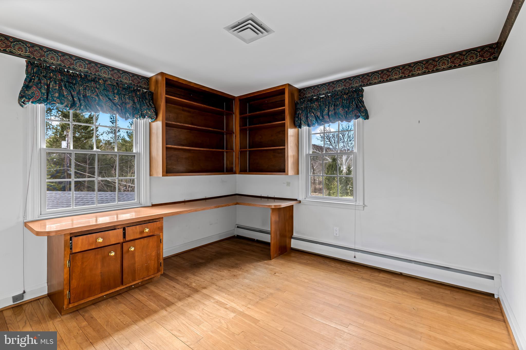 1607 Ruxton Road Towson, MD 21204 - Photo 38 of 46 a room with window and furniture