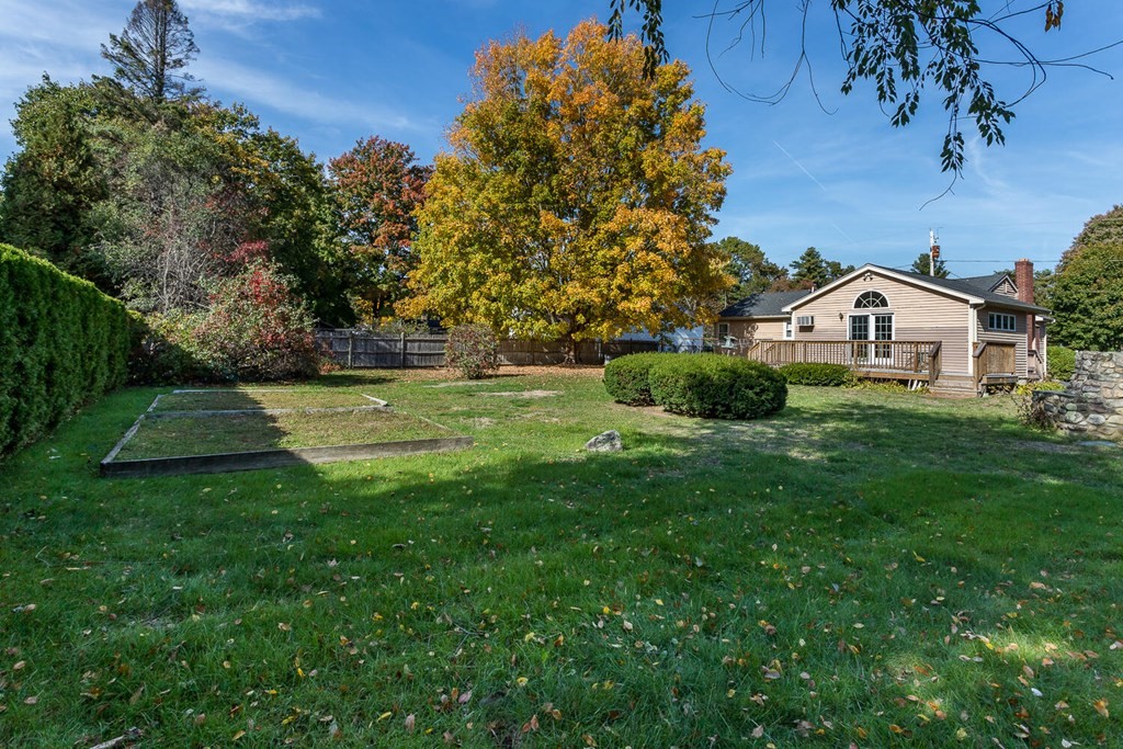 68 Howland Road Stoughton, MA 02072 - Photo 17 of 19 Gallery Image 17