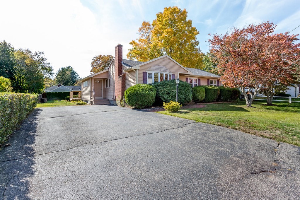 68 Howland Road Stoughton, MA 02072 - Photo 2 of 19 Gallery Image 2