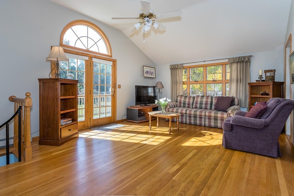 68 Howland Road Stoughton, MA 02072 - Photo 3 of 19 Gallery Image 3