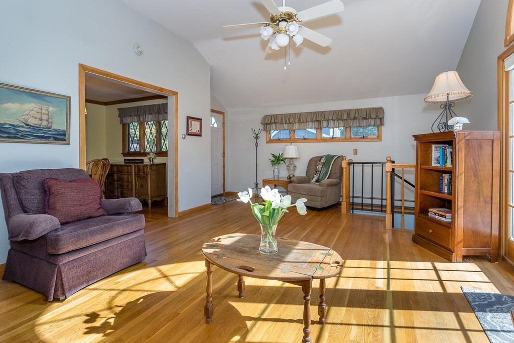 68 Howland Road Stoughton, MA 02072 - Photo 4 of 19 Gallery Image 4