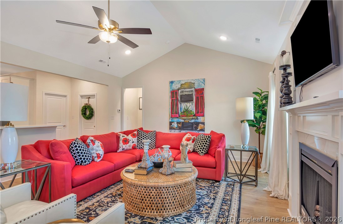 570 Old Tower Road Lumberton, NC 28360 - Photo 11 of 32 a living room with furniture