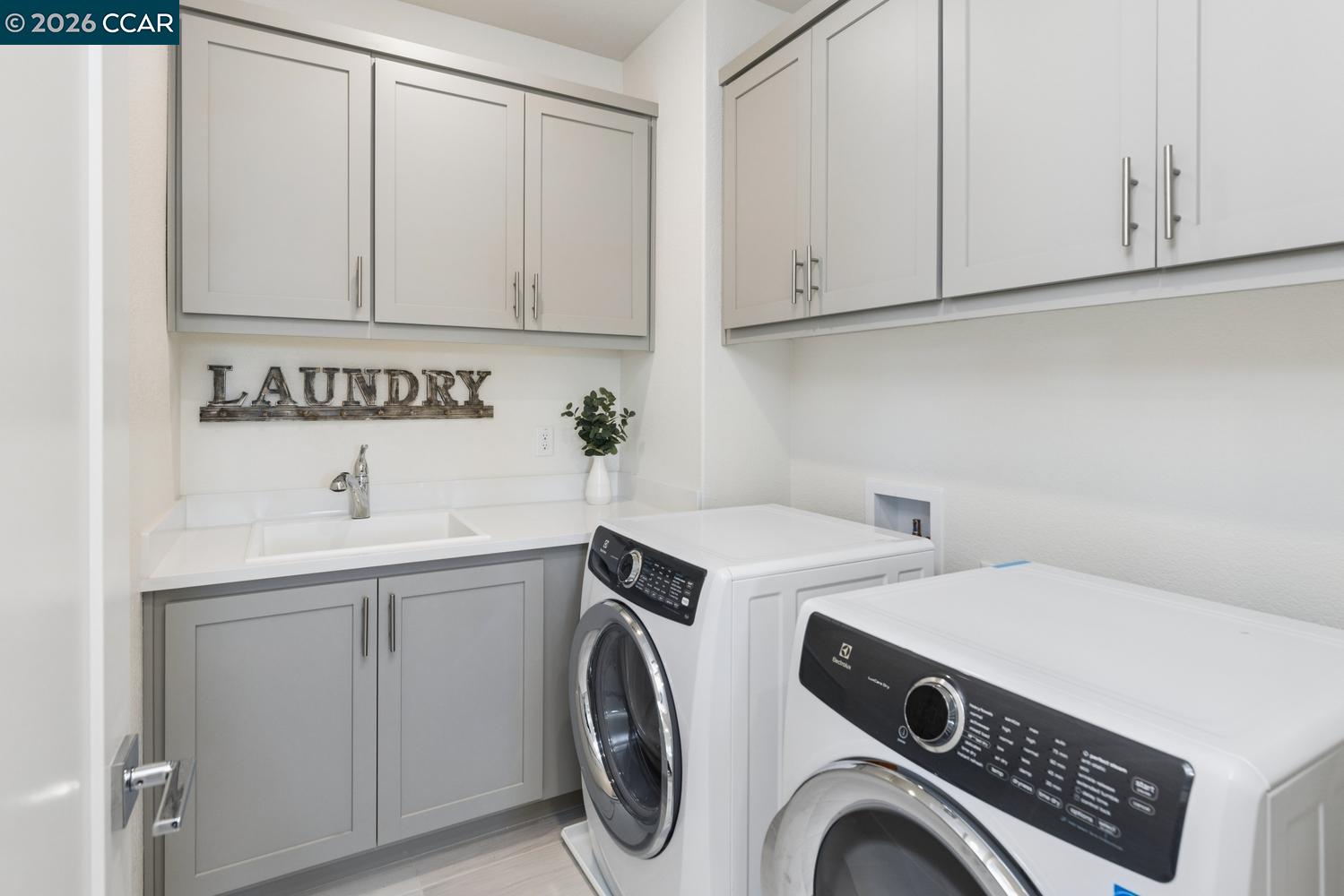 251 Via Encanto San Ramon, CA 94583 - Photo 28 of 37 Gallery Image 28