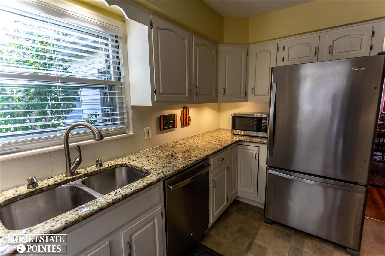 1739 Littlestone Road Grosse Pointe Woods, MI 48236 - Photo 6 of 22