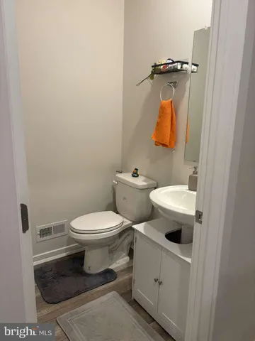 $447,000 | 7573 Clayton Avenue, Coopersburg, PA 18036