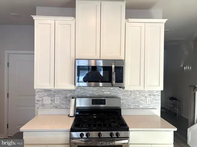 $447,000 | 7573 Clayton Avenue, Coopersburg, PA 18036