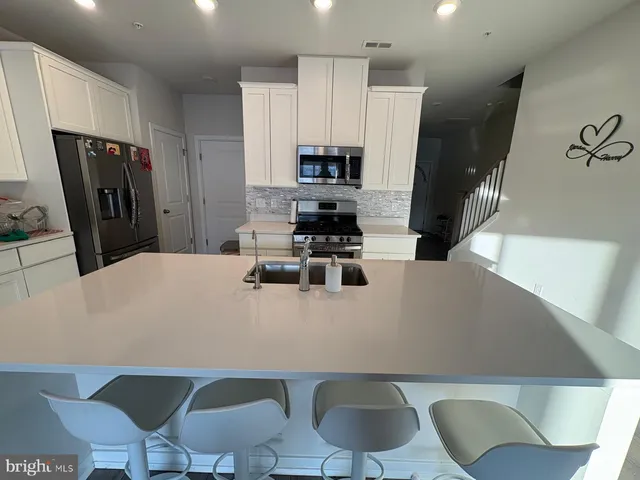 $447,000 | 7573 Clayton Avenue, Coopersburg, PA 18036