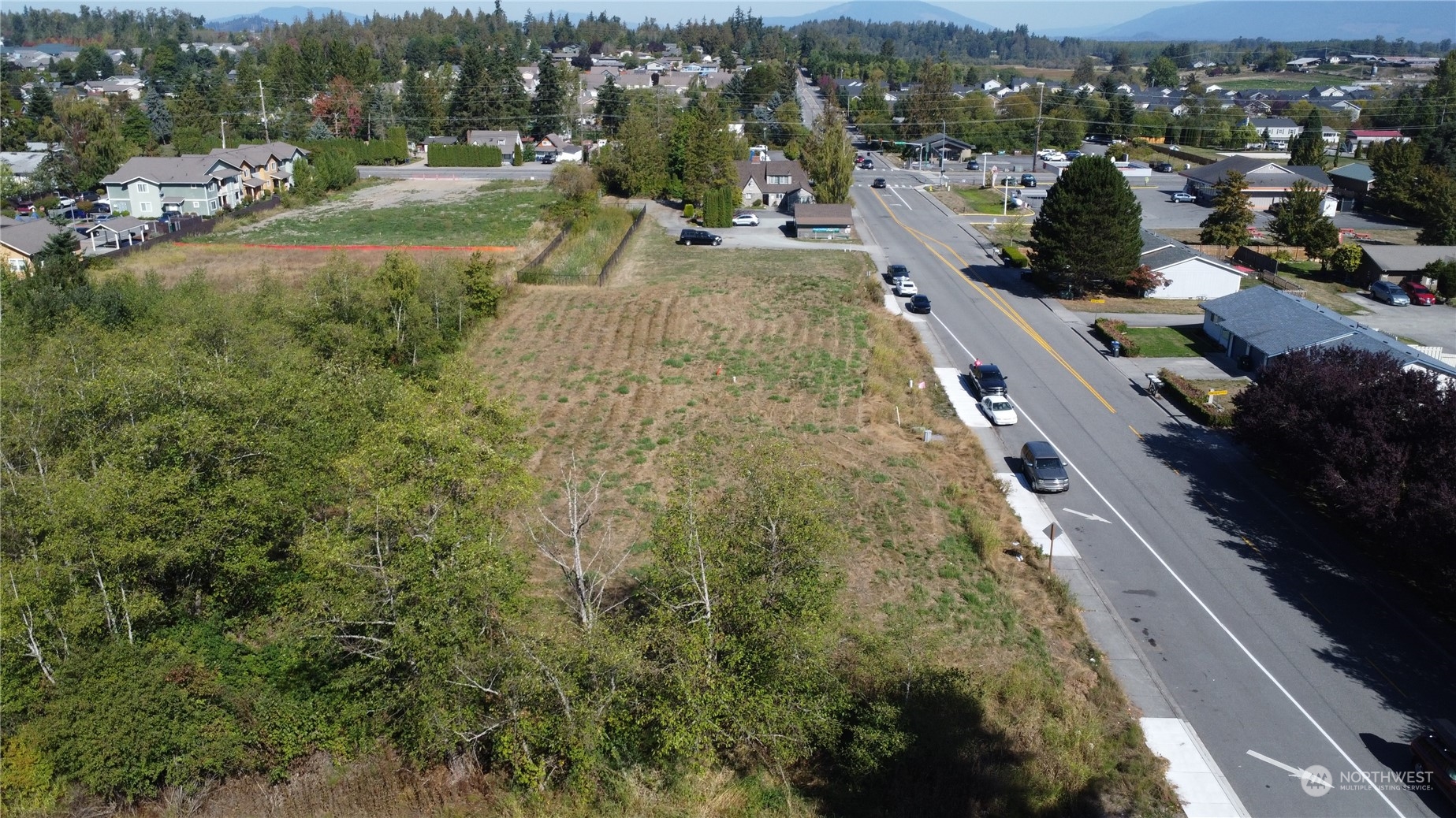 1601 North Waugh Road Mount Vernon, WA 98273 - Photo 3 of 18 Gallery Image 3