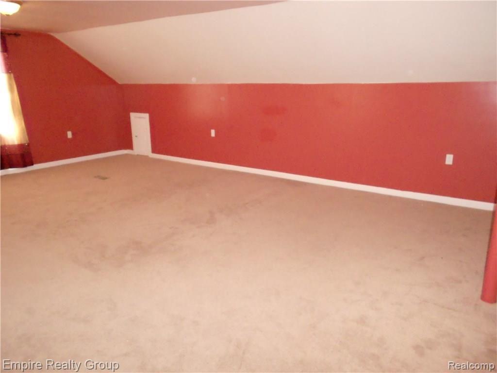 7733 Miller Road Dearborn, MI 48126 - Photo 23 of 45 7733 MILLER 028.JPG