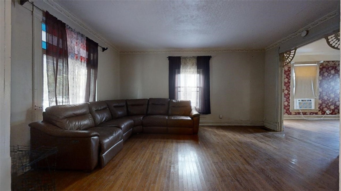 880 North Street Decatur, IL 62522 - Photo 4 of 43