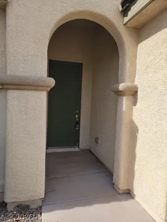 $2,100 | 11929 Kingfisher Daisy Court, Las Vegas, NV 89138