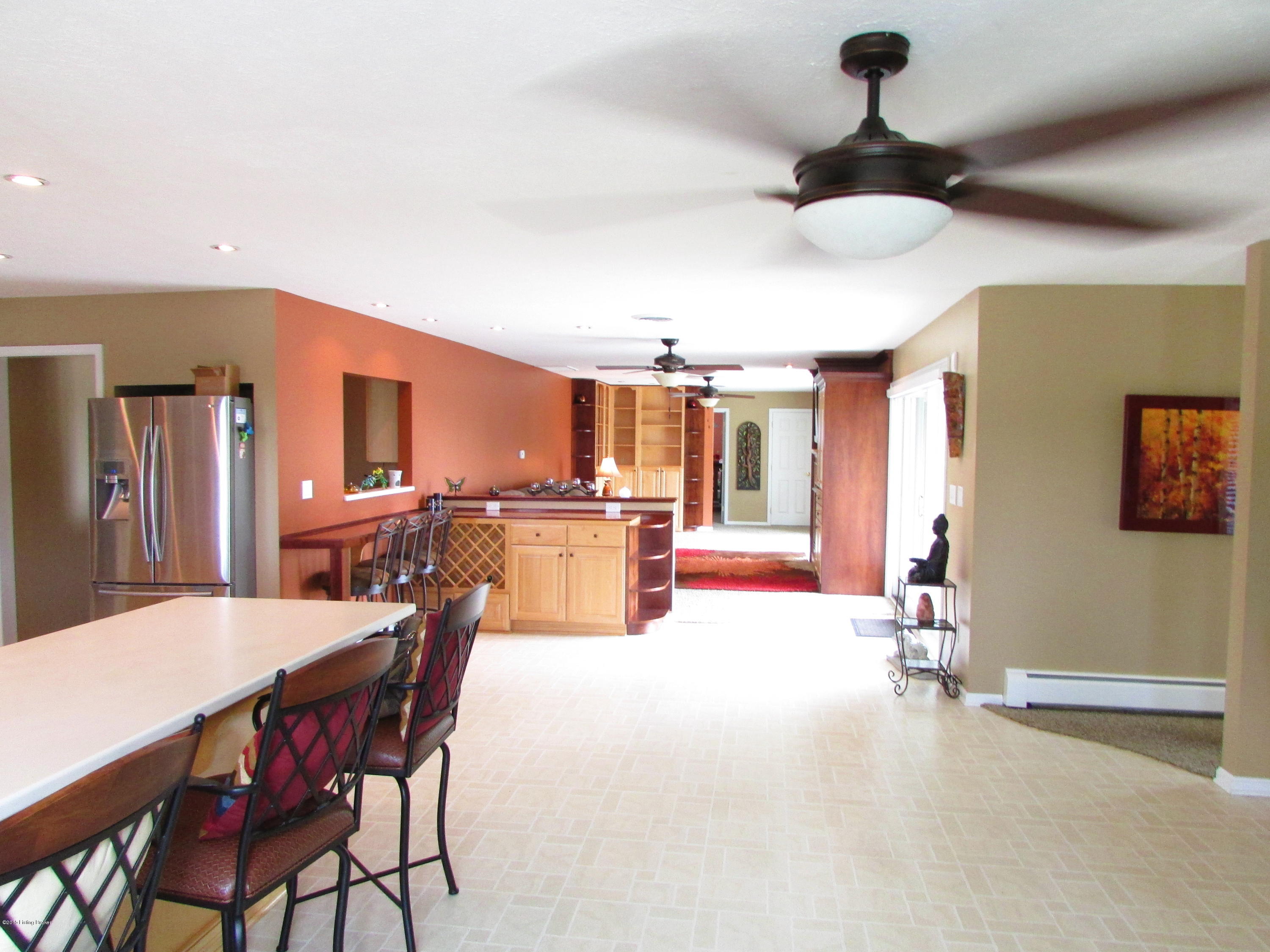 15200 Deer Run Road Louisville, KY 40299 - Photo 10 of 37 IMG_2241