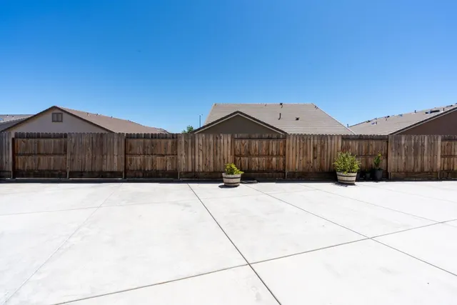 $699,900 | 1856 Morro Court, Los Banos, CA 93635