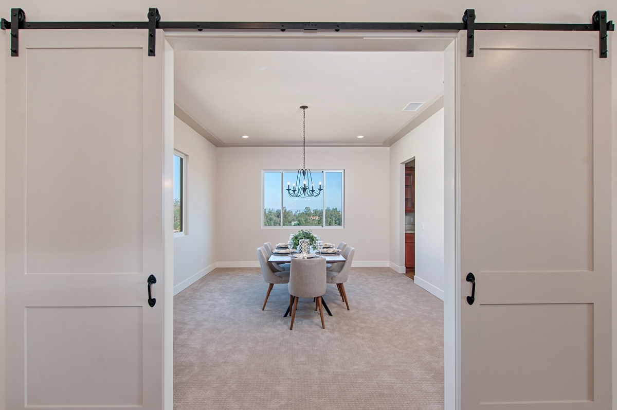 13495 Del Poniente Road Poway, CA 92064 - Photo 11 of 24