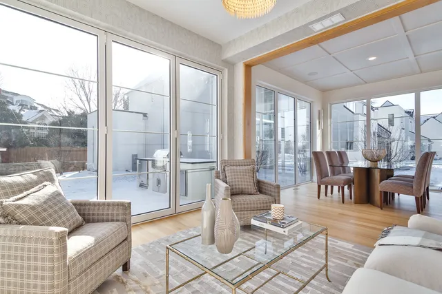 $2,599,000 | 533 Kensington Court, Hinsdale, IL 60521