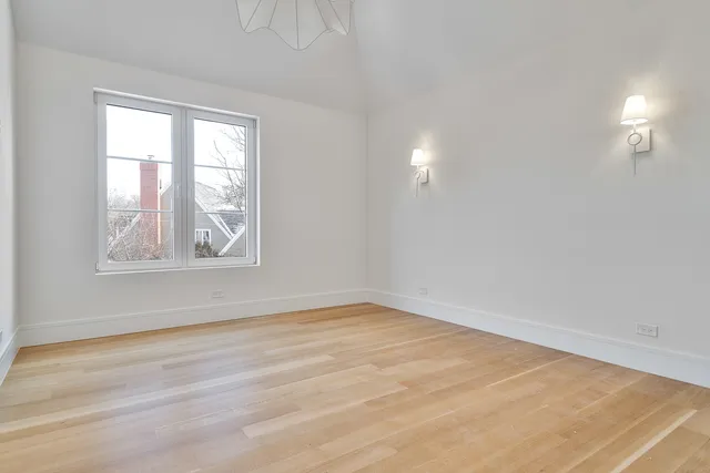 $2,599,000 | 533 Kensington Court, Hinsdale, IL 60521