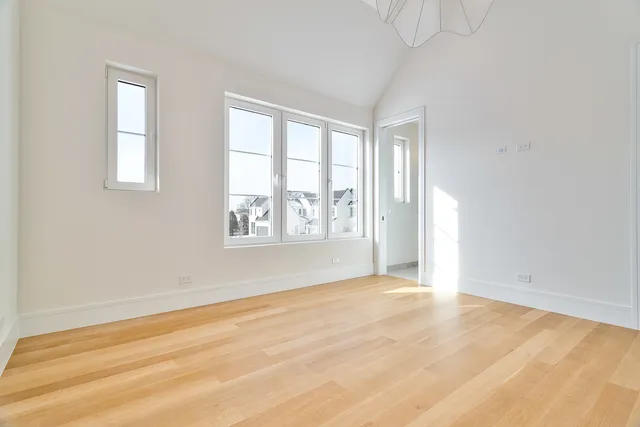 $2,599,000 | 533 Kensington Court, Hinsdale, IL 60521