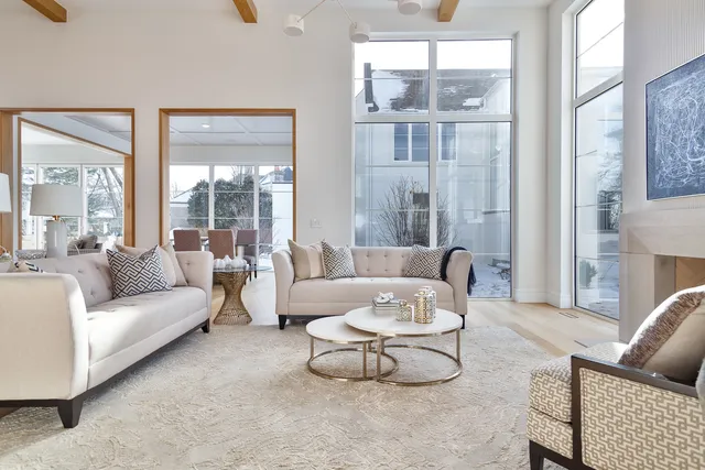 $2,599,000 | 533 Kensington Court, Hinsdale, IL 60521