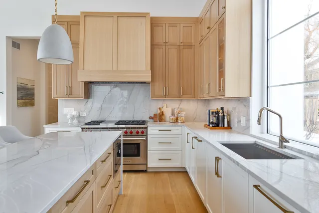 $2,599,000 | 533 Kensington Court, Hinsdale, IL 60521