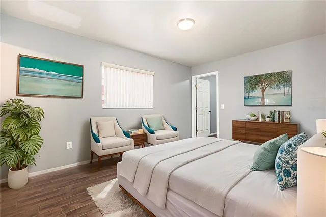 $305,000 | 1107 3rd Street East, Bradenton, FL 34208