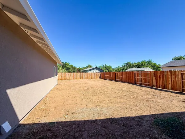 $424,900 | 1519 9th Avenue, Olivehurst, CA 95961