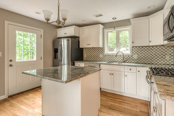 48 Upland Road Lynn, MA 01902 - Photo 16 of 30 Gallery Image 16