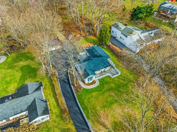 $699,000 | 16 Sugar Hill Road, North Salem, NY 10560