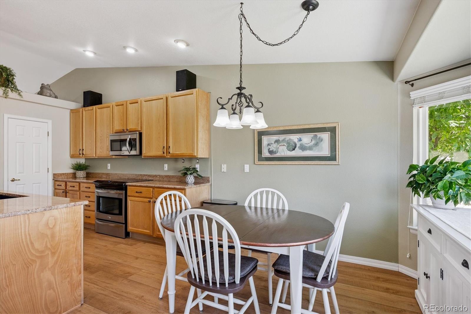 2169 Fox Fire Street Highlands Ranch, CO 80129 - Photo 11 of 47 Gallery Image 11