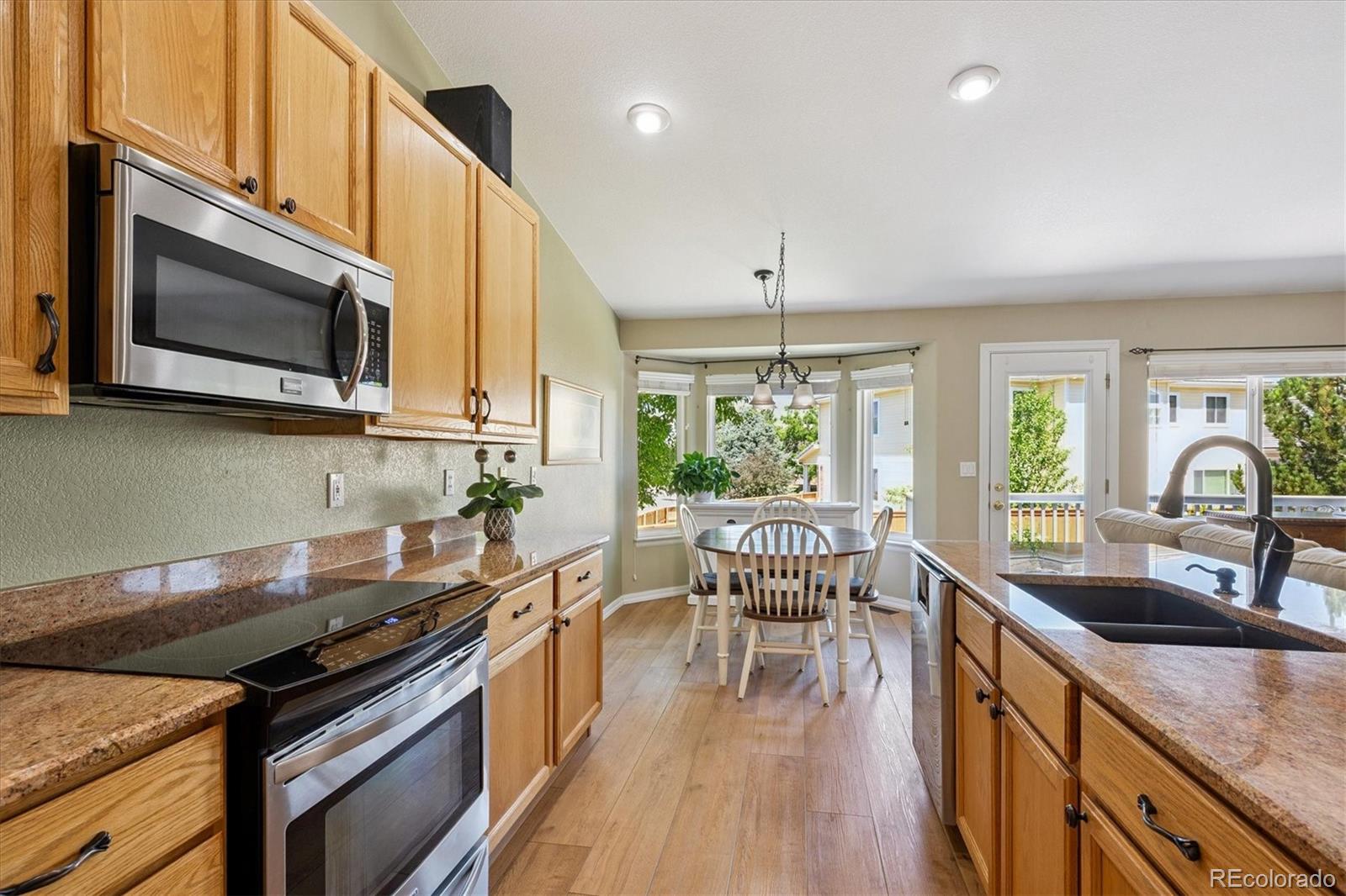 2169 Fox Fire Street Highlands Ranch, CO 80129 - Photo 8 of 47 Gallery Image 8
