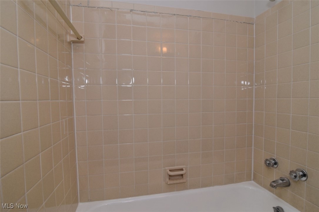 1703 Wood Road Cleveland Heights, OH 44121 - Photo 32 of 45