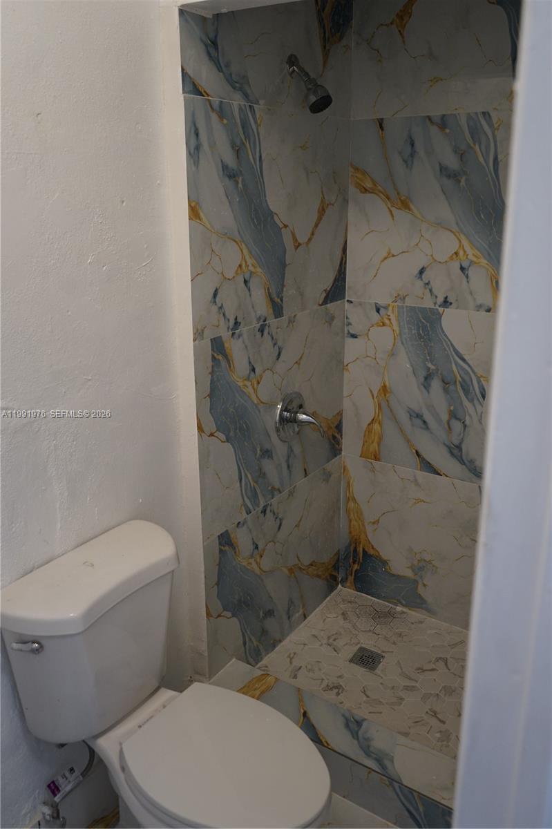 12455 Southwest 185th Terrace, Unit 1 Miami, FL 33177 - Photo 24 of 28