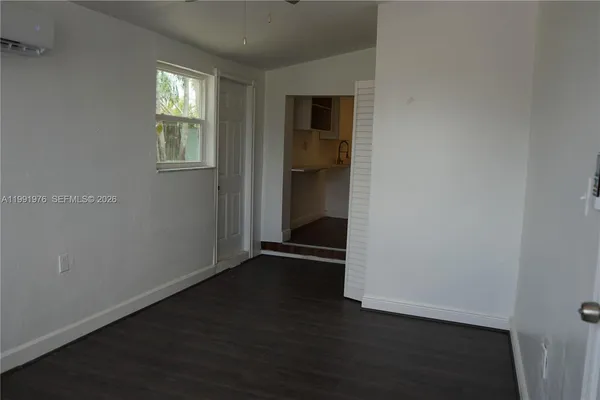 $1,500 | 12455 Southwest 185th Terrace, Unit 1, Miami, FL 33177