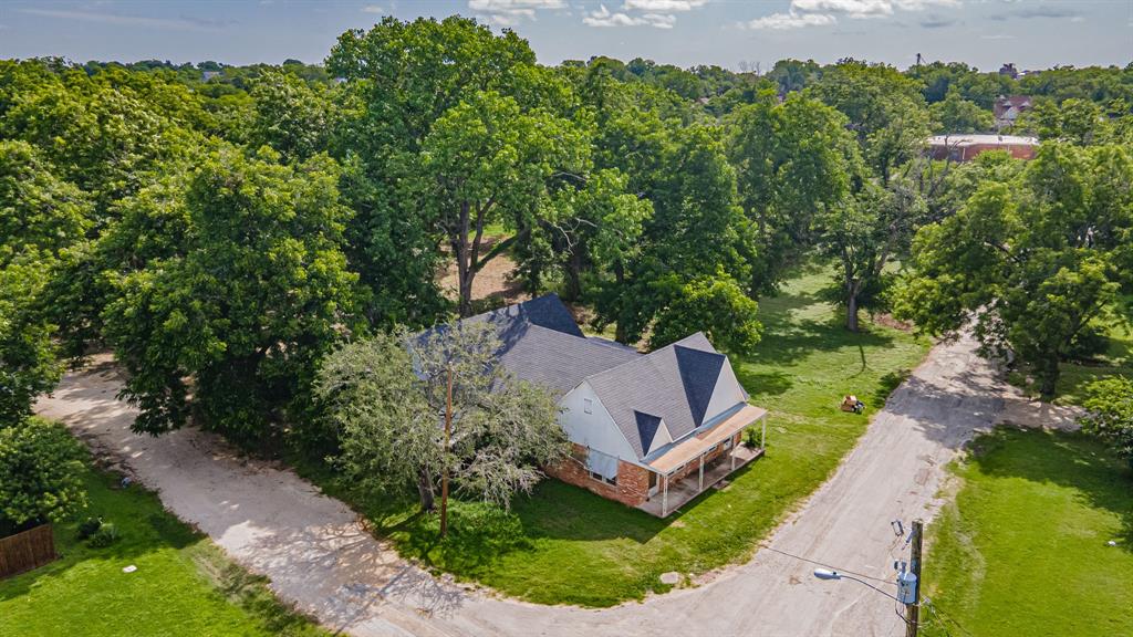 224 Pecan Street Dublin, TX 76446 - Photo 2 of 40