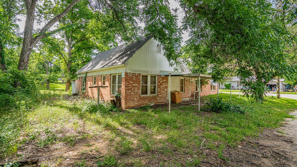 224 Pecan Street Dublin, TX 76446 - Photo 8 of 40